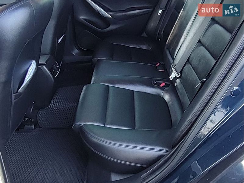 Седан Mazda 6 2014 в Городище