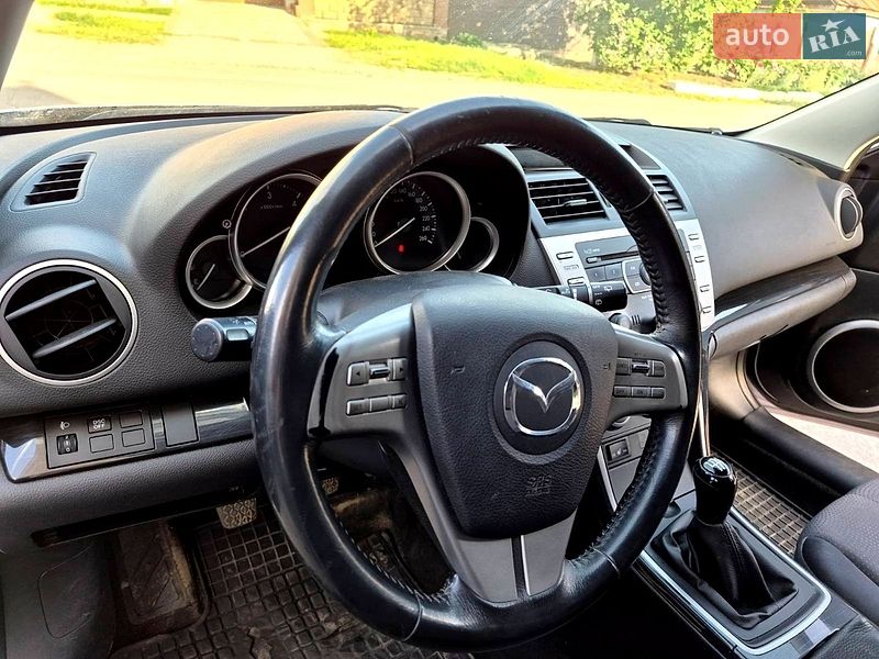 Лифтбек Mazda 6 2008 в Первомайске