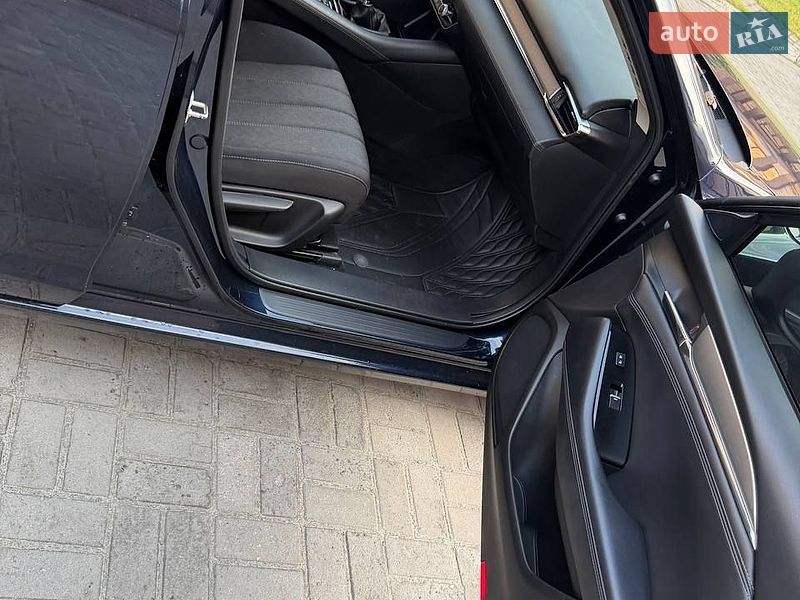 Седан Mazda 6 2018 в Днепре