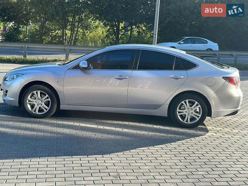 Лифтбек Mazda 6 2009 в Виннице