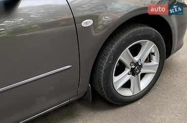 Універсал Mazda 6 2006 в Чернігові