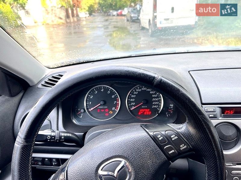 Ліфтбек Mazda 6 2002 в Львові