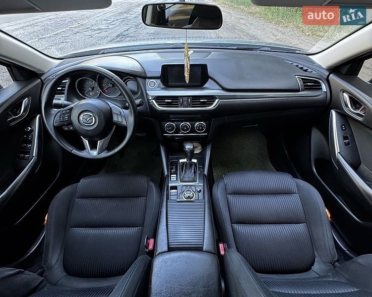 Седан Mazda 6 2016 в Чигирину