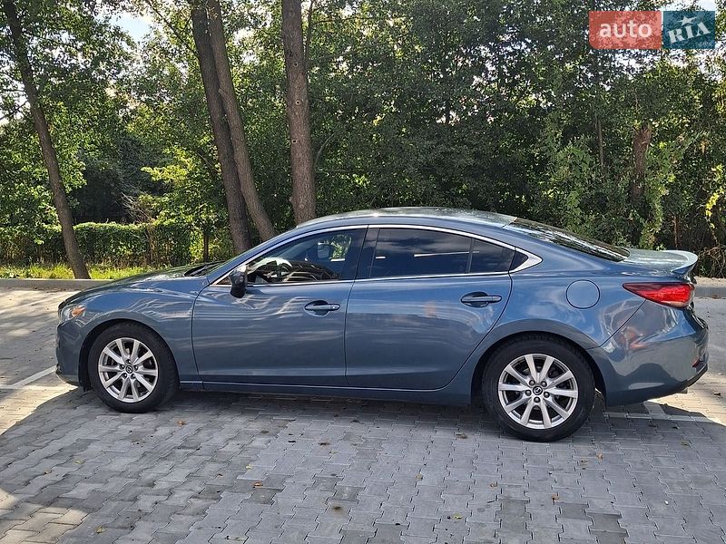 Седан Mazda 6 2015 в Ирпене