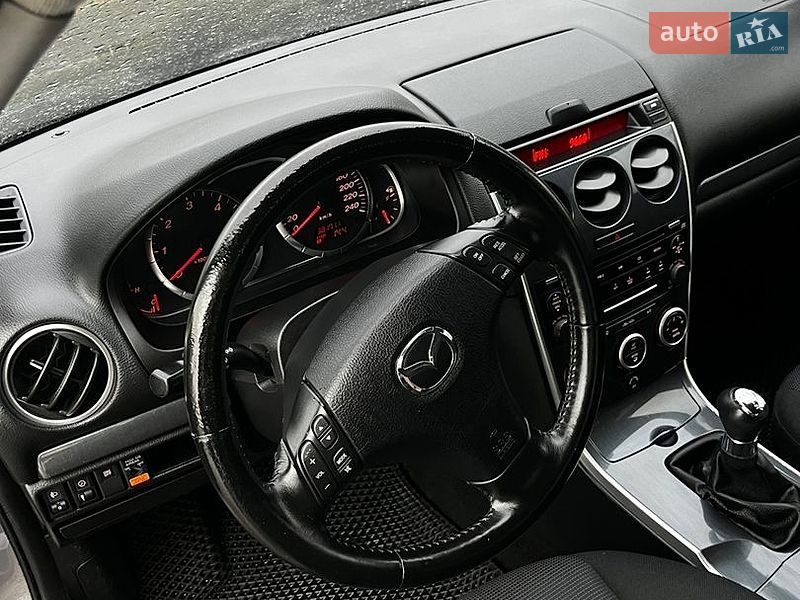 Лифтбек Mazda 6 2006 в Ивано-Франковске
