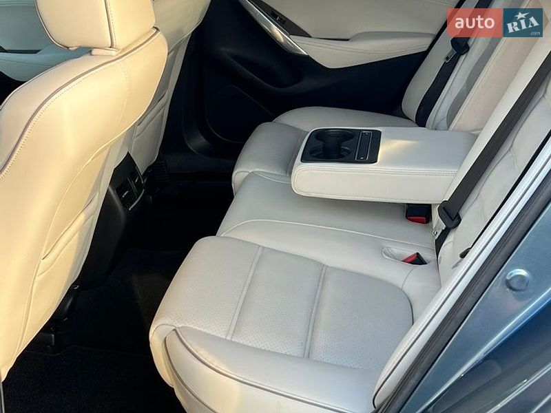 Седан Mazda 6 2017 в Косові