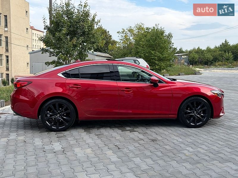 Седан Mazda 6 2015 в Черновцах