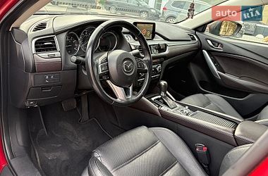 Седан Mazda 6 2015 в Черновцах