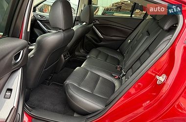 Седан Mazda 6 2015 в Черновцах