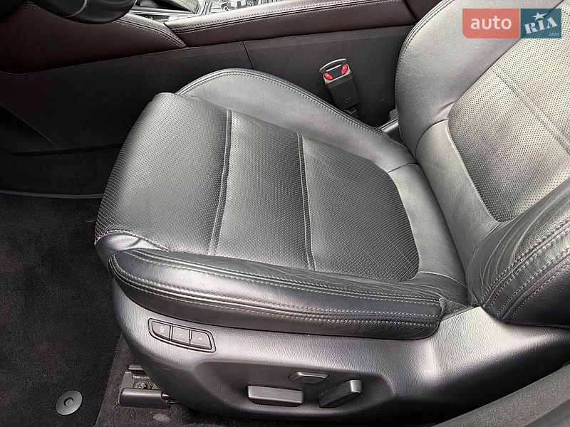 Седан Mazda 6 2015 в Черновцах