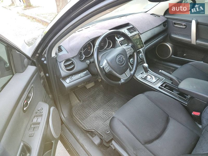 Седан Mazda 6 2008 в Гайвороне