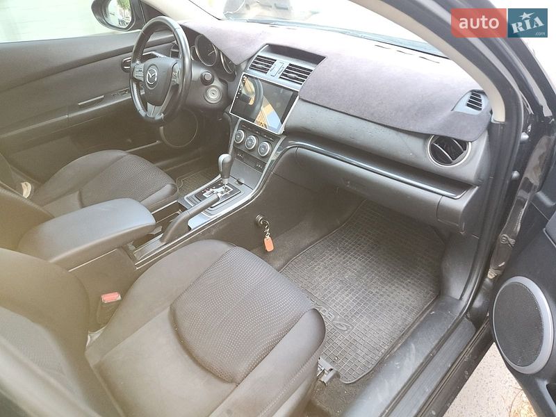 Седан Mazda 6 2008 в Гайвороне