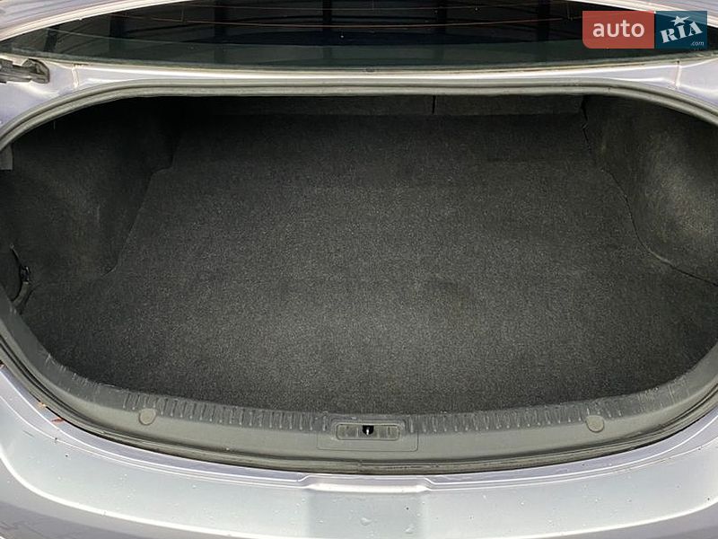 Седан Mazda 6 2008 в Житомире