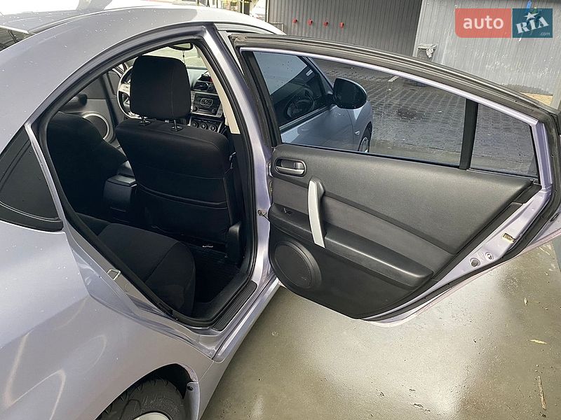 Седан Mazda 6 2008 в Житомире