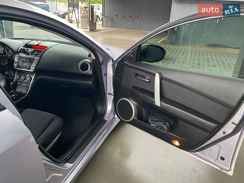 Седан Mazda 6 2008 в Житомире
