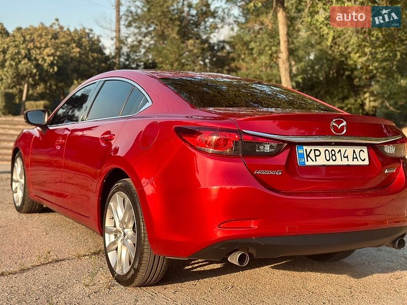 Седан Mazda 6 2016 в Киеве