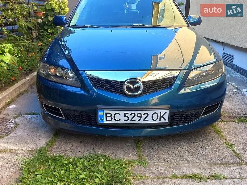 Mazda 6