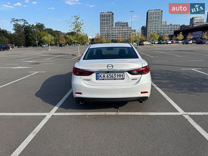 Седан Mazda 6 2014 в Киеве