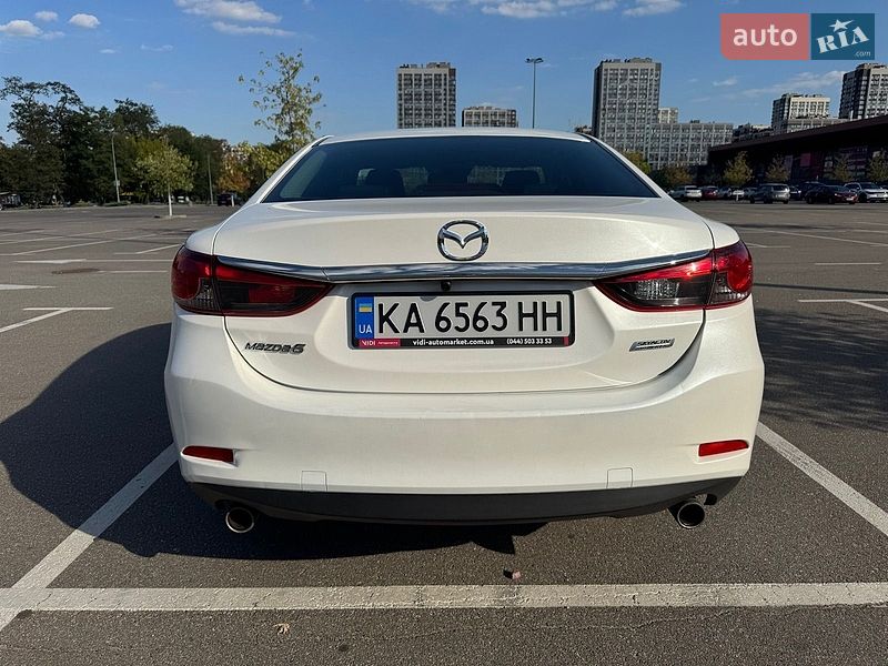 Седан Mazda 6 2014 в Киеве