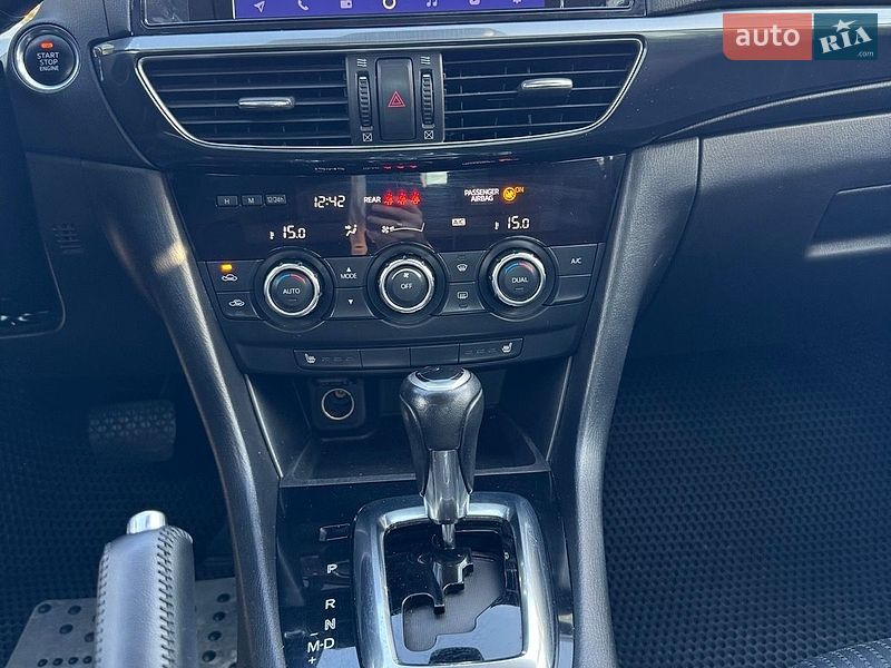 Седан Mazda 6 2014 в Киеве