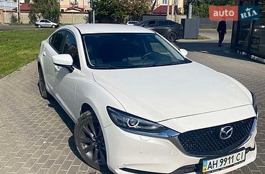 Седан Mazda 6 2019 в Киеве