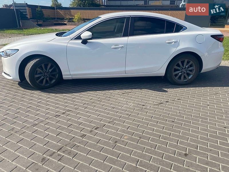 Седан Mazda 6 2019 в Киеве
