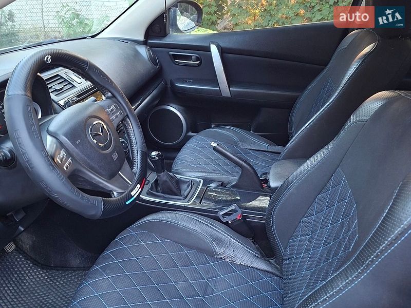 Седан Mazda 6 2008 в Гайсине