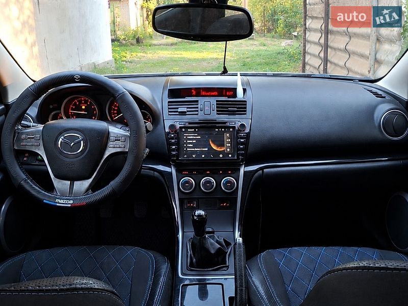 Седан Mazda 6 2008 в Гайсине