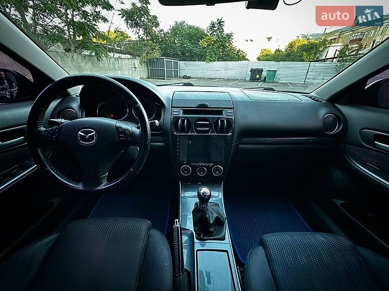 Лифтбек Mazda 6 2005 в Николаеве
