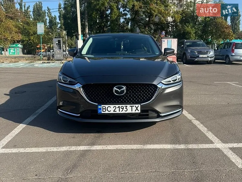 Mazda 6
