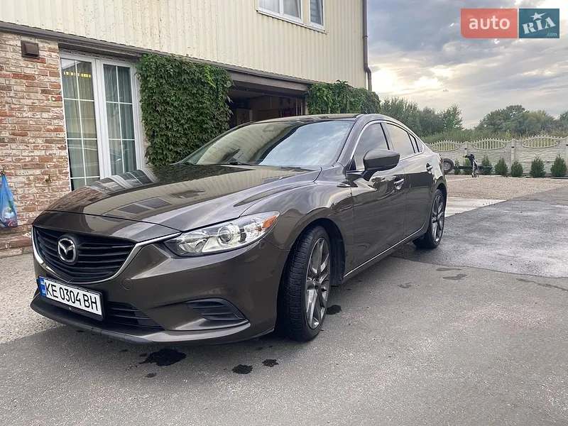 Mazda 6