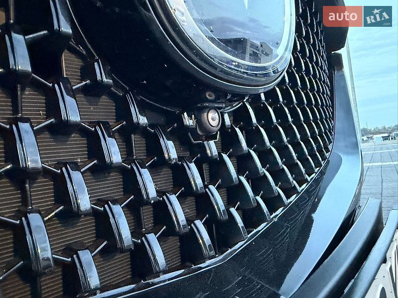 Седан Mazda 6 2019 в Львове