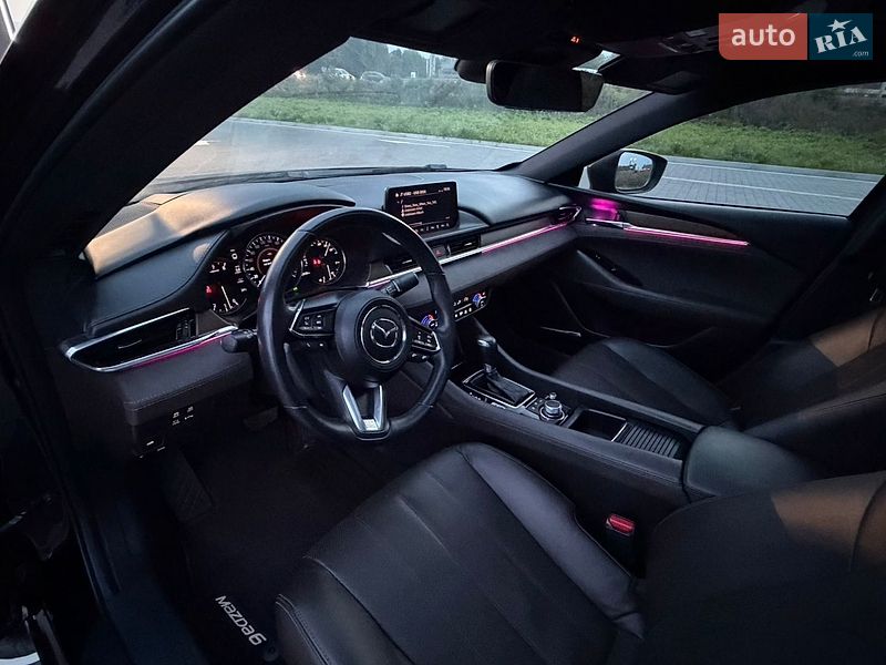 Седан Mazda 6 2019 в Львове