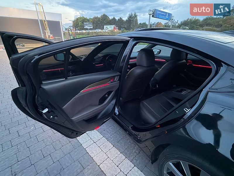 Седан Mazda 6 2019 в Львове