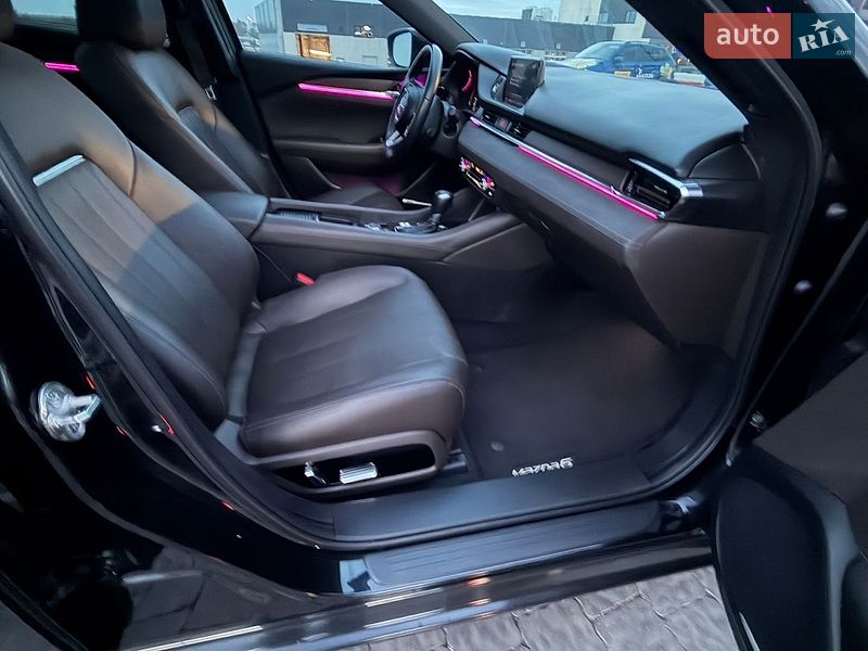 Седан Mazda 6 2019 в Львове