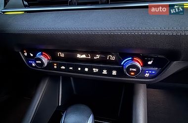Седан Mazda 6 2019 в Львове