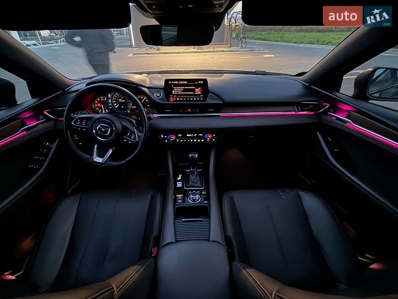 Седан Mazda 6 2019 в Львове