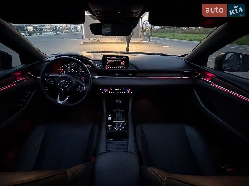 Седан Mazda 6 2019 в Львове