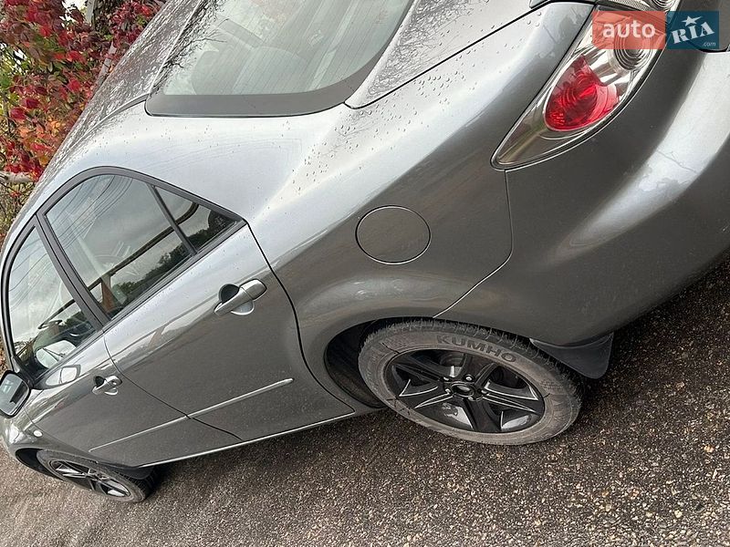 Седан Mazda 6 2006 в Дніпрі