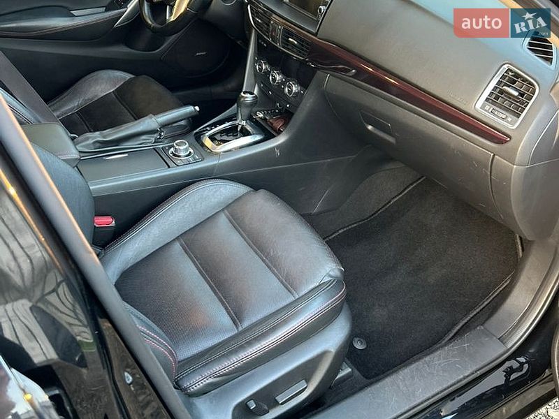 Седан Mazda 6 2014 в Луцке