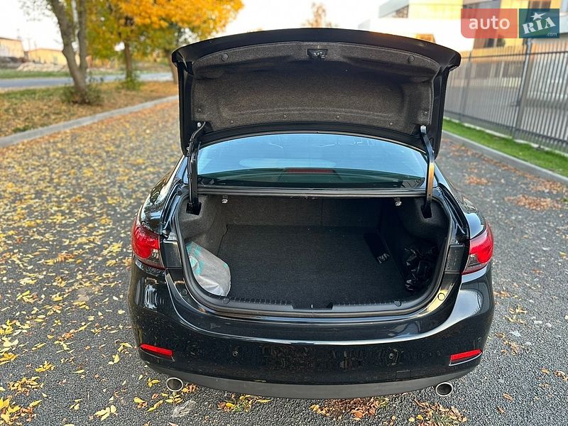 Седан Mazda 6 2014 в Луцке