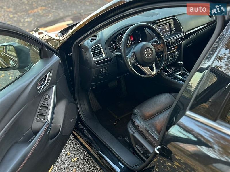 Седан Mazda 6 2014 в Луцке
