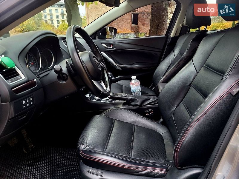 Седан Mazda 6 2014 в Коломые