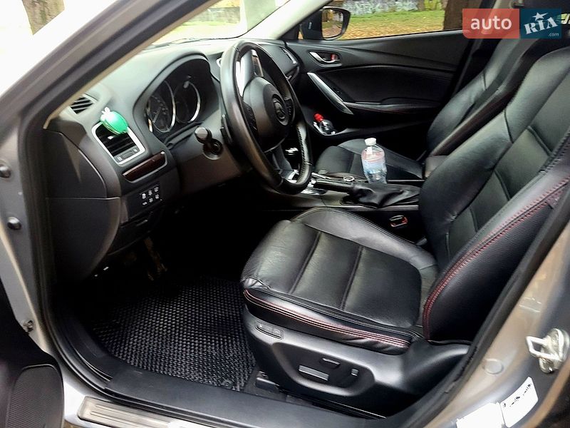 Седан Mazda 6 2014 в Коломые