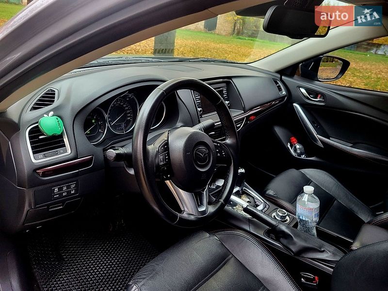 Седан Mazda 6 2014 в Коломые