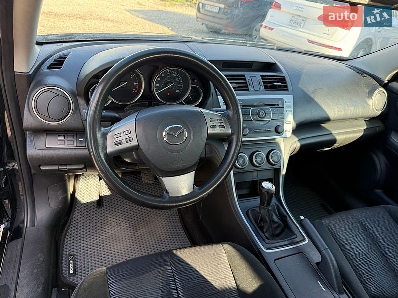 Седан Mazda 6 2010 в Львове
