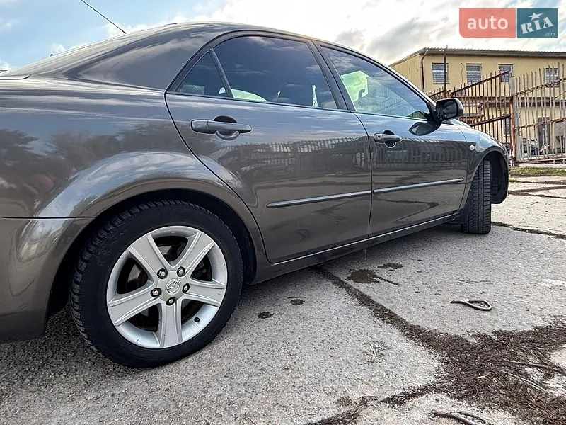 Mazda 6