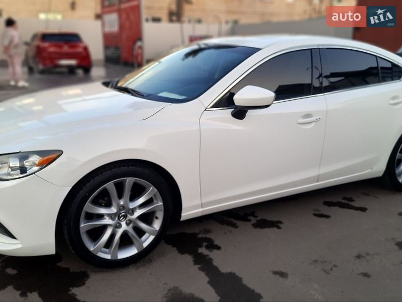 Седан Mazda 6 2014 в Киеве