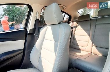 Седан Mazda 6 2014 в Киеве