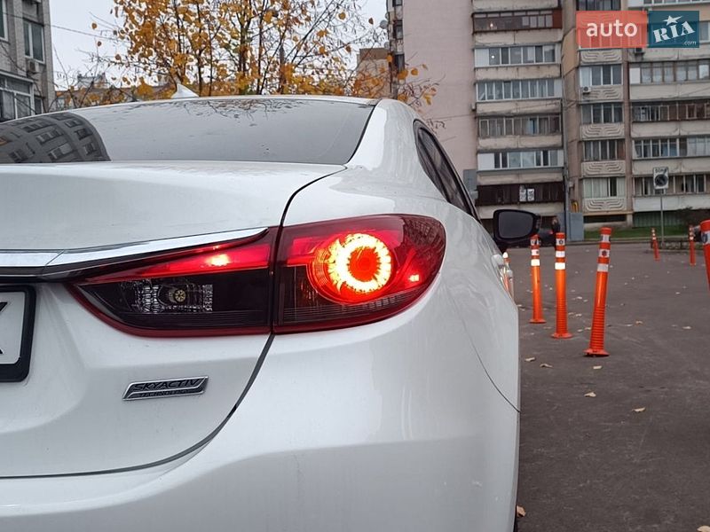 Седан Mazda 6 2014 в Киеве